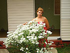 отдых на черном море - фото - у домика с цветочком