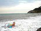 отдых на черном море - фото - Глеб катается на волнах